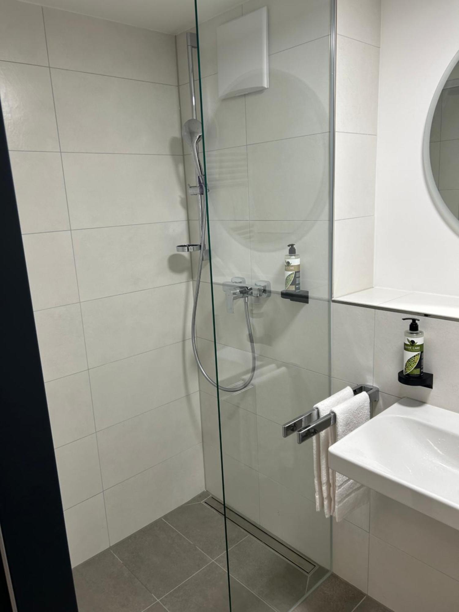 Munique Hotel Muenchen Unterschleißheim Zewnętrze zdjęcie